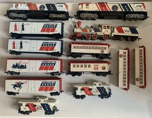 TYCO.. HO..Spirit Of ‘76..Trains..14 Pieces - Picture 1 of 5