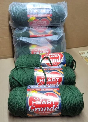 Red Heart Grande x6 Dark Thyme 6oz 143yd 100% Acrylic #6 Super Bulky - Image 1 of 4