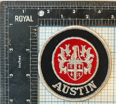 VINTAGE AUSTIN BRITISH AUTOMOBILE CAR SOUVENIR 3" ROUND SEW ON PATCH CREST - Image 1 of 2