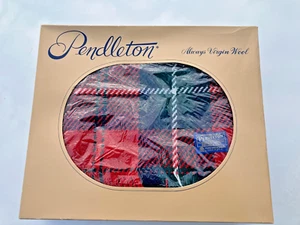 New Vintage Pendleton Christmas 100% Virgin Wool Occasional Throw Blanket 60x70 - Picture 1 of 10