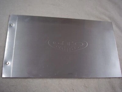 2004 PONTIAC GTO BIG DELUXE SILVER  BROCHURE   ORIGINAL   FREE POSTAGE - Image 1 of 4