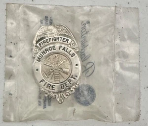 Veraltetes Vintage Monroe Falls Blackinton Feuerwehrmann Abzeichen Feuerwehr - Bild 1 von 3