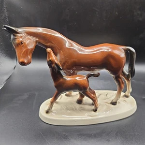 Vintage Katzhütte Hertwig Stute und Fohlen Pferde Figur Ornament  - Bild 1 von 11