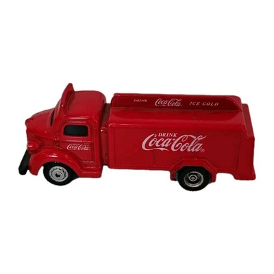 Motorcity Classic 1947 Coca Cola Delivery Bottle Truck Red 1/87 Diecast Car - Image 1 of 4
