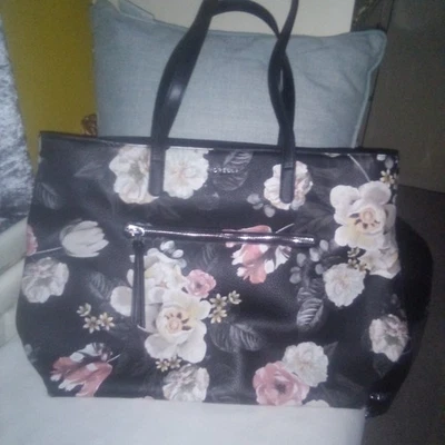 Black Fiorelli Flora Pink & White Large Tote Bag - Image 1 of 4