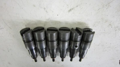 CORE Fuel Injector Set from 1999 24 Valve Dodge Ram Cummins Diesel 5.9L Foto 1 de 4