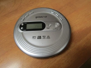 GROOVE GV-PS210 PERSONAL CD PLAYER - Picture 1 of 3