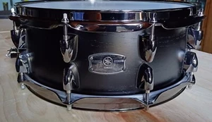CAISSE CLAIRE YAMAHA LIVE CUSTOM OAK BLACK WOOD 14X5,5" ETAT NEUF - - Bild 1 von 3