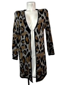 APT. Nuevo Cárdigan abierto 9 suéter para mujer talla S marrón beige negro diseño animal - Imagen 1 de 6