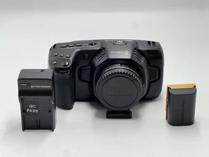 Blackmagic Pocket Cinema 4K - USADO - Viene con adaptador Vitrox EF-M2II 0,71x - Imagen 1 de 15