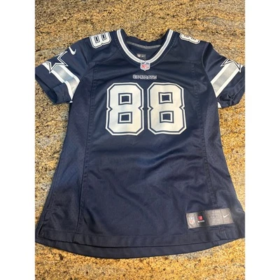 Camiseta de fútbol americano de los Dallas Cowboys Dez Bryant 88 NFL Nike talla mediana "en el campo" Foto 1 de 4
