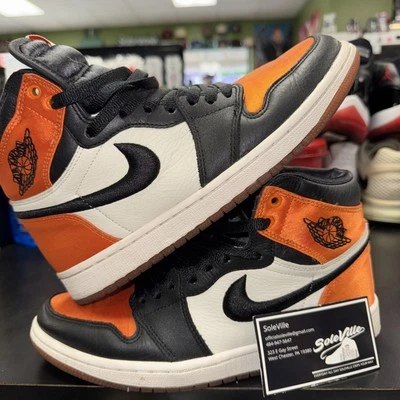 Talla 8.5 - Air Jordan 1 Retro OG Alto Satén Roto Tablero Trasero W Foto 1 de 4
