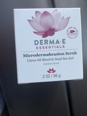 Derma E Essentials Microdermabrasion Scrub 2.0 oz Brand New . - Image 1 of 4