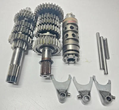2011 10-12 DUCATI 796 HYPERMOTARD TRANSMISSION DRUM GEARS SHAFT 发动机电机 — 第 1/4 张图片