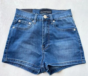 Nasty Gal Zee Gee Womens Blue Denim Why Ribwarmer 5 Pockets Mini Shorts Size 24 - Picture 1 of 14