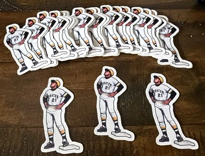 (LOT OF 3) Roberto Clemente HOF Pittsburgh Pirates 3in. Iron Sew On Patch Jersey - Image 1 of 4