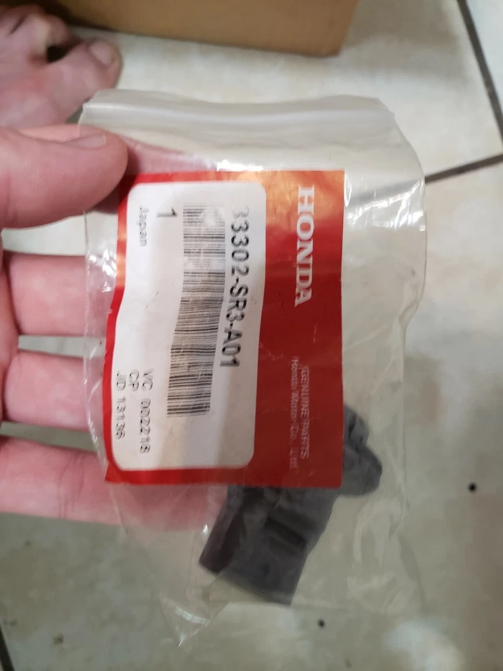 Marcador lateral genuino Honda Acura OEM - enchufe giratorio - 33302-SR3-A01 Foto 1 de 1