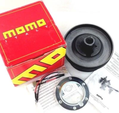 Kit de jefe de buje de volante Momo genuino para modelos Lotus Elise y Exige. - Imagen 1 de 4