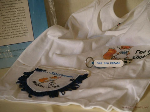 WORLD CUP 94 USA GREECE Football Collectible Keychain, Pennant,T-Shirt mascot Cover