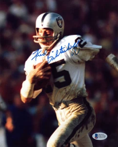 FRED BILETNIKOFF SIGNED AUTOGRAPHED 8x10 PHOTO OAKLAND RAIDERS BECKETT BAS - Picture 1 of 2