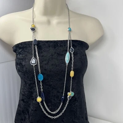 Collar Chico’s 2 Hilos 36” Acrílico Imitación Turquesa Multi Forma Tono Plata Foto 1 de 4