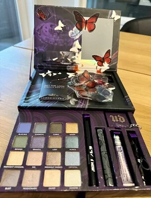 Urban Decay Book Of Shadows IV 4, Eyeshadow Palette Holiday Limited Edition - Image 1 of 4
