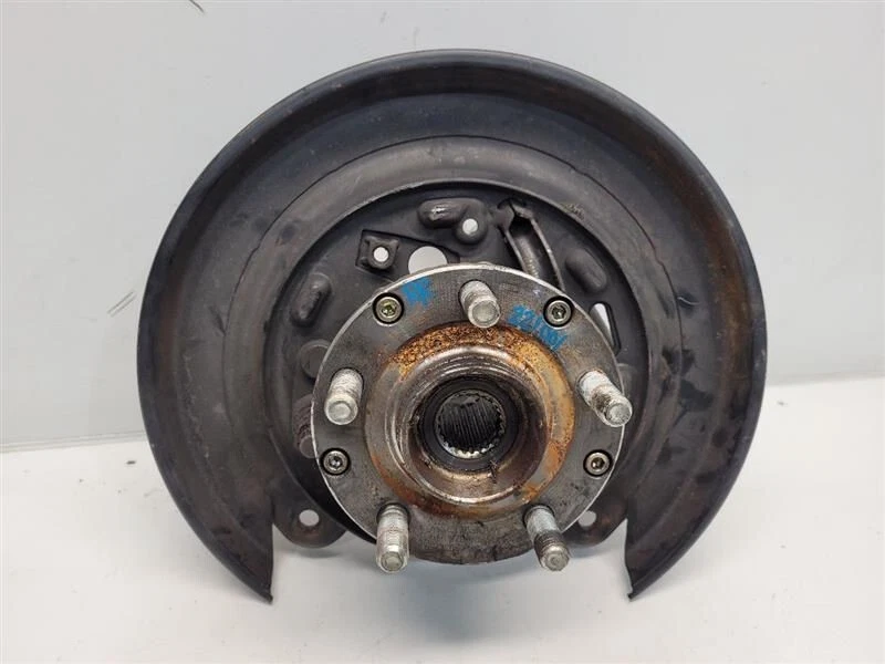 Subaru Impreza Forester 2002-2007 eje trasero izquierdo eje nudillo (frenos de disco) Foto 1 de 3