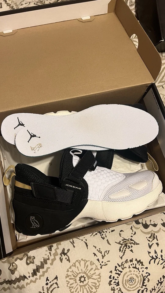 Talla 8.5 - OVO x Jordan Trunner LX Negro Blanco Foto 1 de 4