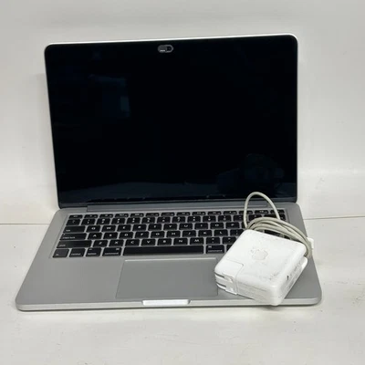 Apple MacBook Pro 13"  A1502 Late 2013 – 8GB RAM 256GB SSD i5 2.4GHz - Image 1 of 4
