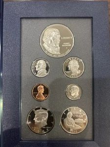 1993 Prestige US Mint Silver Proof Set High Quality Box  W/ COA - Picture 1 of 8