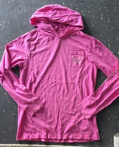 Vineyard Vines Girls Hood T Shirt Long Sleeve Size M 12-14 Gold Whale Worn Once! - Picture 1 of 5