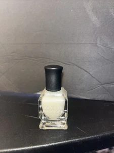 Deborah Lippmann Cuticle Remover - Picture 1 of 2