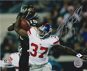 JAMES BUTLER AUTOGRAPHED NEW YORK GIANTS 8X10 PHOTO - COA - Picture 1 of 3