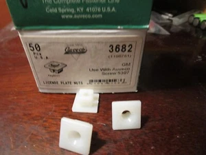 AUVECO 3682 GM MATRÍCULA TUERCA NYLON, 1/4-20 TORNILLO TAMAÑO CANTIDAD 50 - Imagen 1 de 3