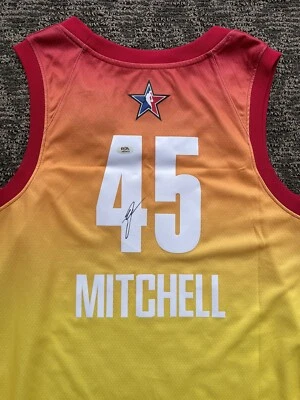 Donovan Mitchell Signed Autographed Cleveland Cavaliers Jersey Psa/Dna All Star - Image 1 of 4