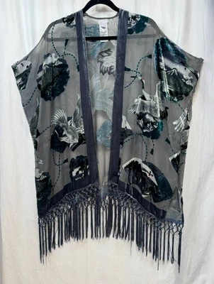 Kimono de terciopelo Chicos Crane Burnout frente abierto encubrimiento top borlas para mujer S/M Foto 1 de 4