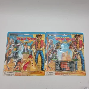 Vintage BRITAINS Wild West COWBOYS & INDIANS lotto di 2 Teepee #7528 #7507 *nuovi con scatola* - Foto 1 di 11
