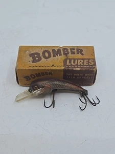 Vintage Original 1940’s Bomber Box With Vintage Rublex Fishing Lure - Picture 1 of 8