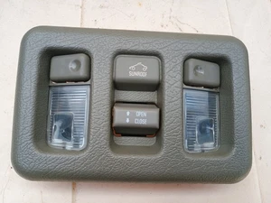 TESTED 1992-2002 Isuzu Trooper OEM Power Sunroof Control Switch Dome Light - Picture 1 of 4