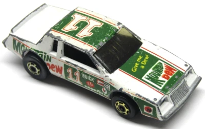 Hot Wheels Racing Stocker Mountain Dew 复古 1982 年压铸汽车收藏品玩具 — 第 1/4 张图片