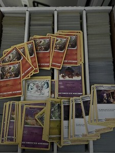 100 Pokemon cards RANDOM POKEMON CARDS Lots 2014 - Present!