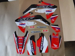 TEAM HONDA RACING GRAPHICS  CRF150R CRF150RB  LIQUID COOLED MODELS ONLY - Picture 1 of 2