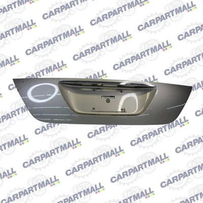 03-06 MERCEDES-BENZ E320 TRUNK LID TAILGATE LICENSE PLATE TRIM A2117500337 OEM Foto 1 de 4