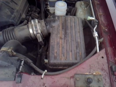 Purificador de aire 3,5 L 6 cilindros VIN X octavo dígito compatible con 98-02 ISUZU TROOPER 22399923 Foto 1 de 4