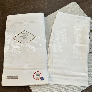 Vintage Damast 9 teiliges Set Tischdecke & Servietten Maiglöckchen Muster NEU - Bild 1 von 6