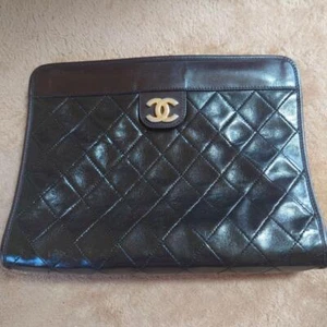 Chanel Matelasse Clutch Bag Second Bag Vintage Lambskin Leather Black - Picture 1 of 10