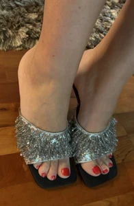 Zara tacco festa sandali sandali mules glitter perle argento taglia 38 - Foto 1 di 5