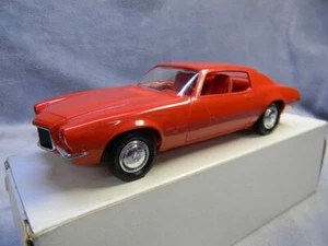 1/25 SCALE MPC 1973 CHEVY CAMARO Z28 RED DEALER PROMOTIONAL CAR-NICE! - Picture 1 of 10
