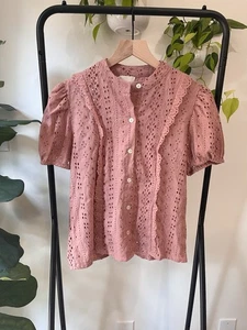 Industry Republic Ash Rose Eyelet Lace Puff Sleeve Blouse Size Small NWT - Picture 1 of 8