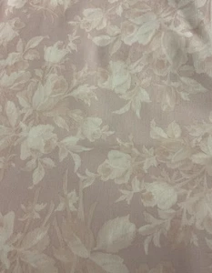 1 Yard Pink 44” Wide 100% Cotton - Picture 1 of 2